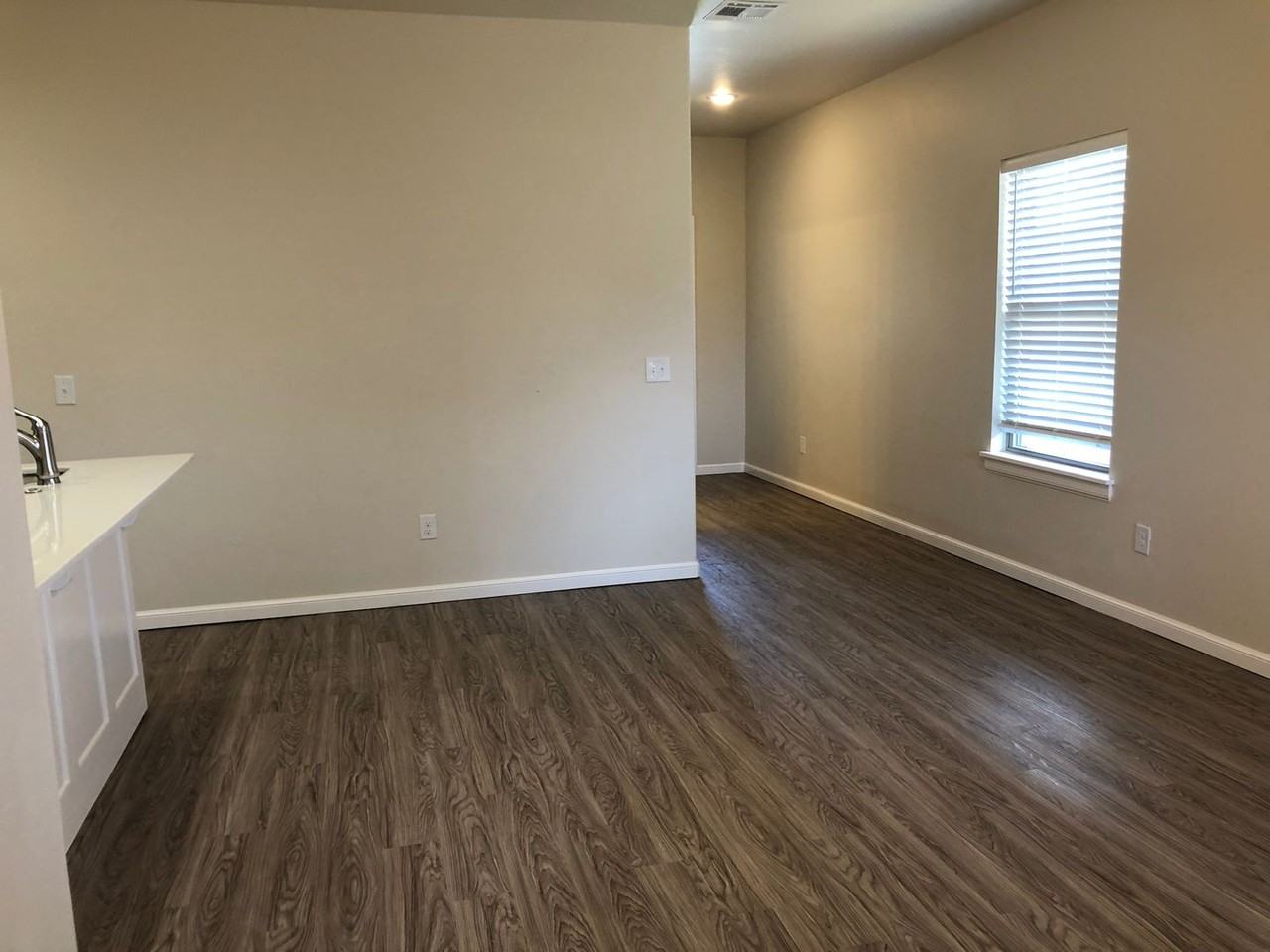 1512 NW 13th St - Photo 2 of 15