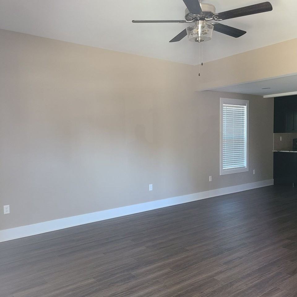 3044 Fulton St - Photo 2 of 21