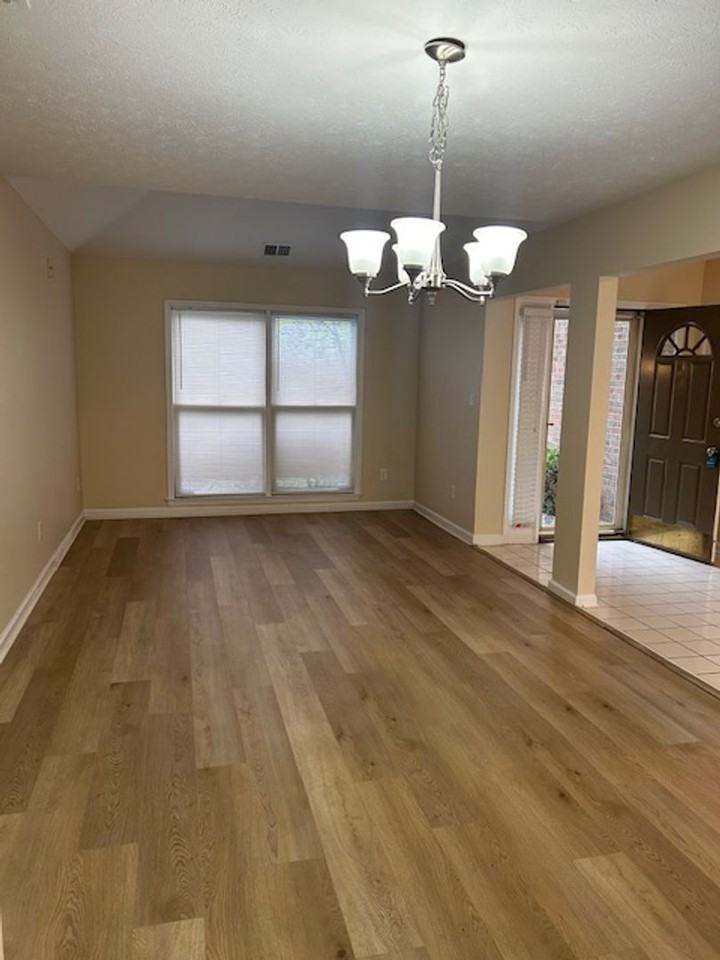 3716 Weeping Willow Way - Photo 3 of 22