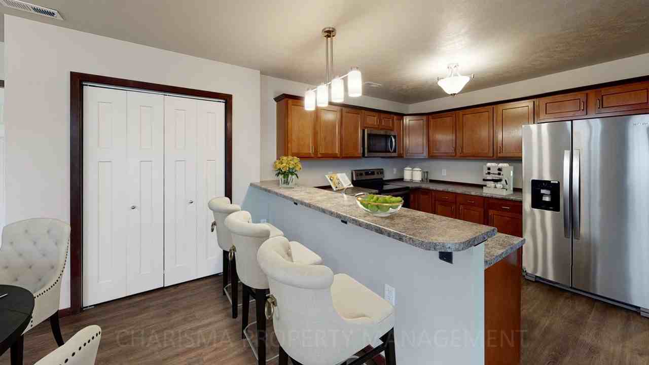 1410 1410 Kayla Place  - 1410 Kayla Place #1 - Photo 4 of 15
