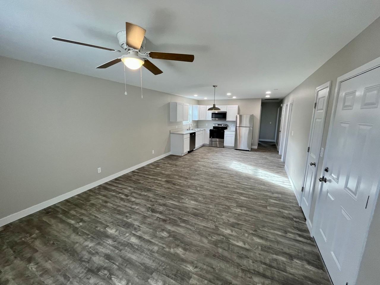 589 Sappington Bridge Rd - Photo 2 of 11