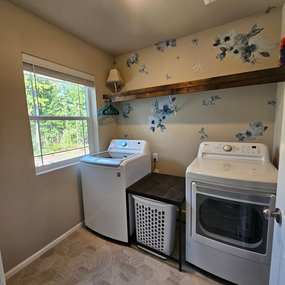 1028 Baker Heights Loop - Photo 6 of 35