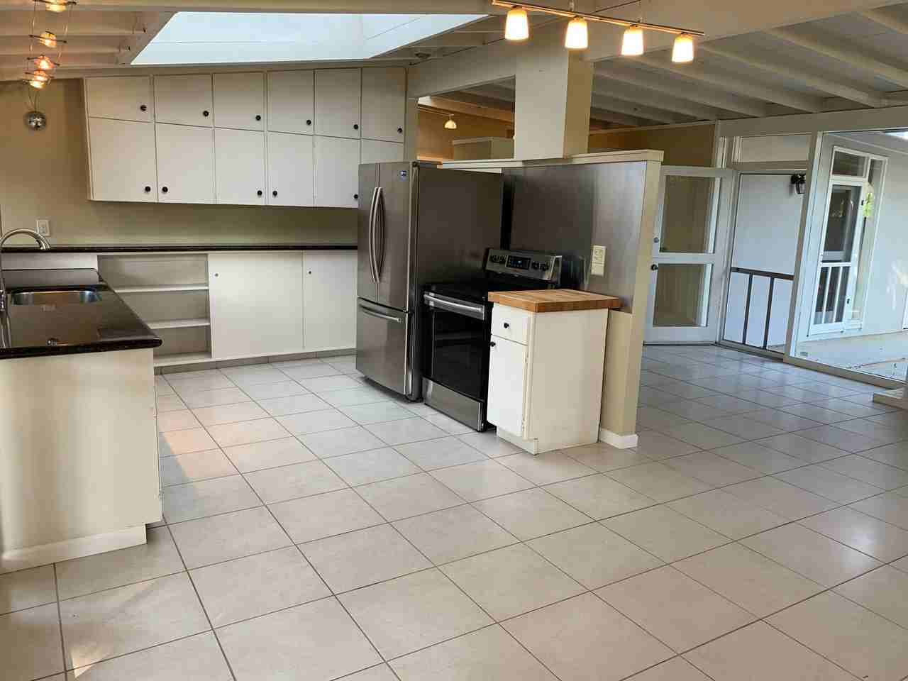 1053 Cardinal Way - Photo 7 of 20