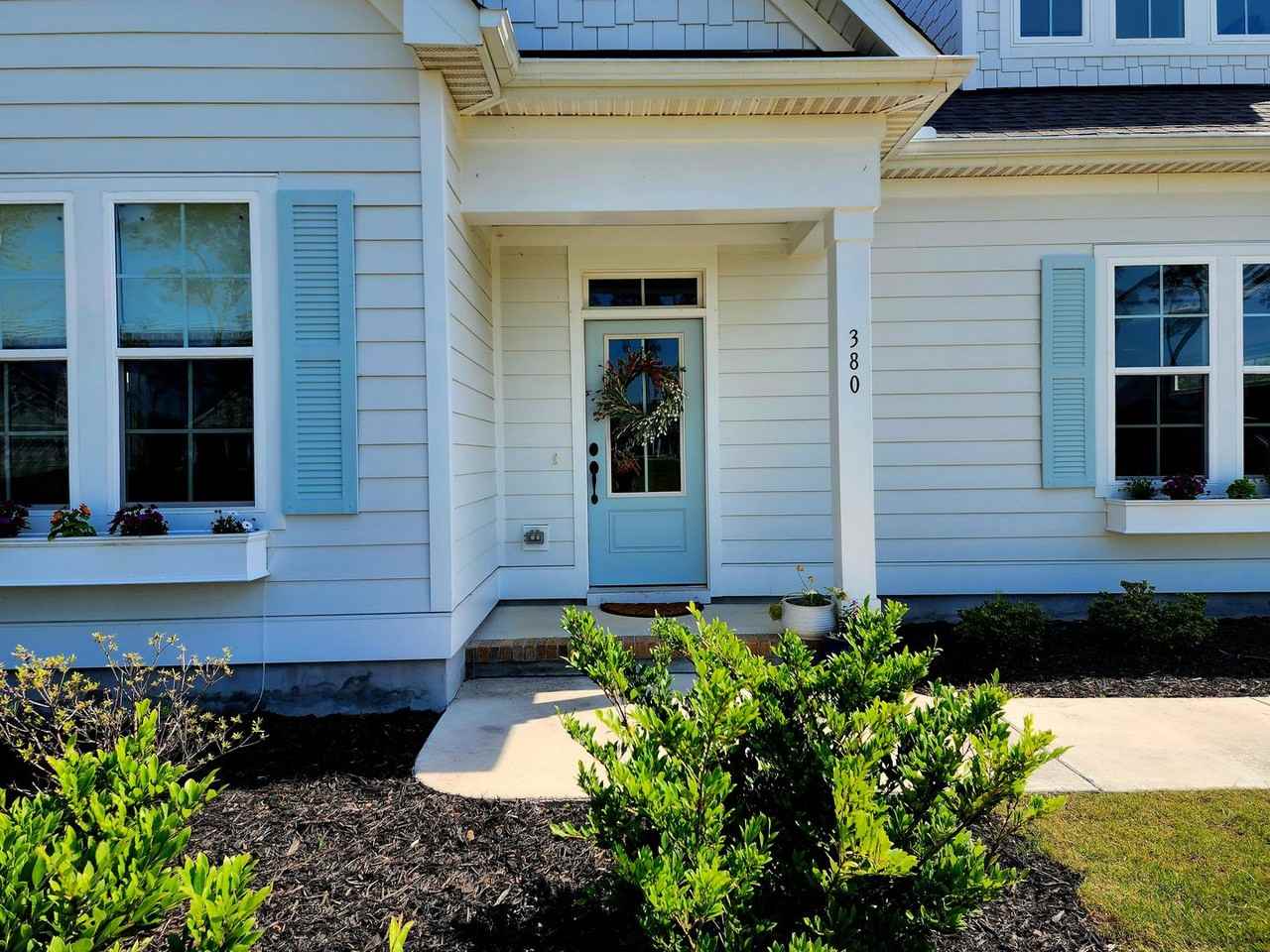 380 Lake Firefly Loop - Photo 2 of 50