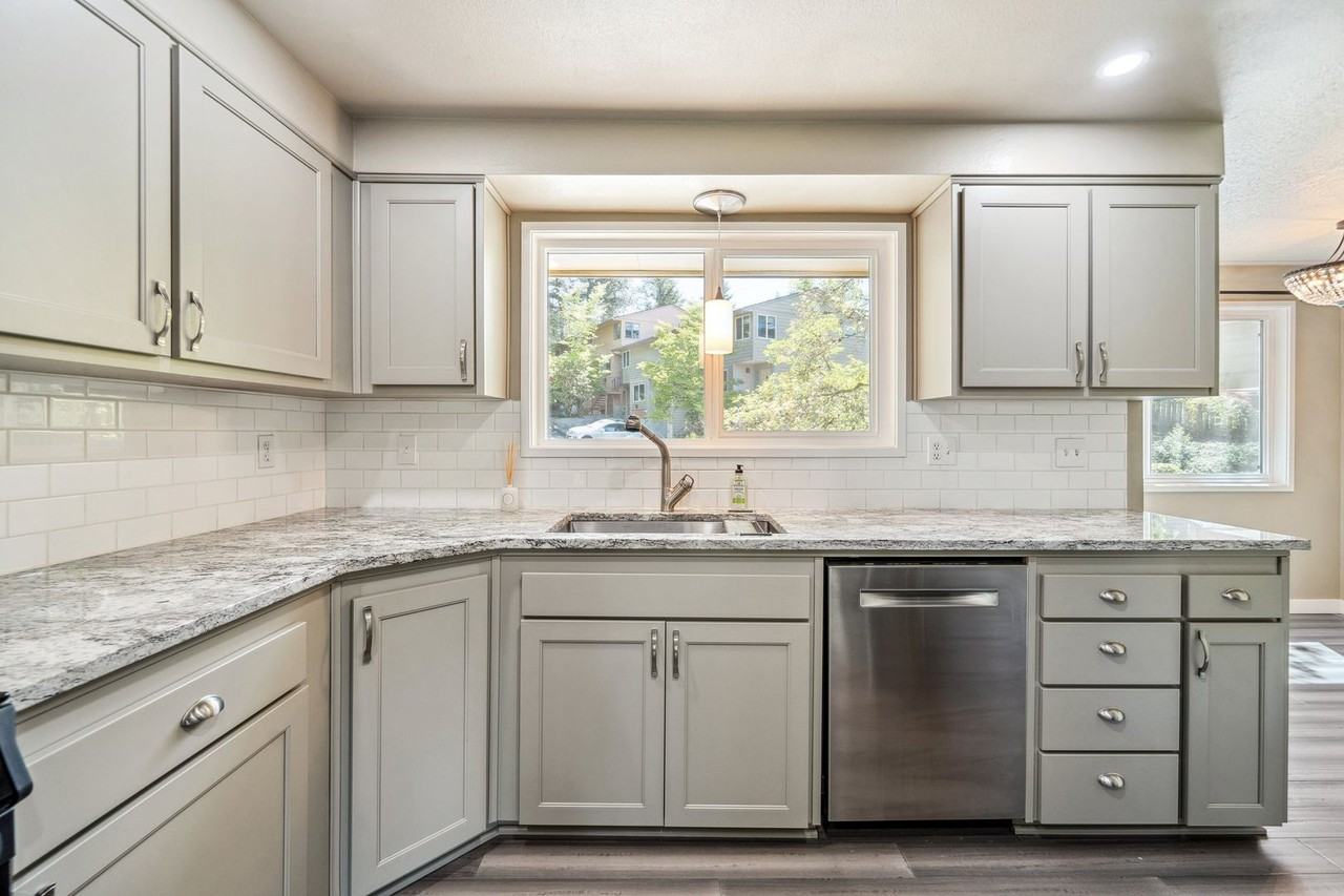 4312 Botticelli St - Photo 6 of 29