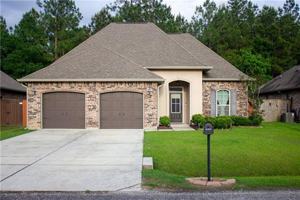 featured image of 70040 Hirson Ct