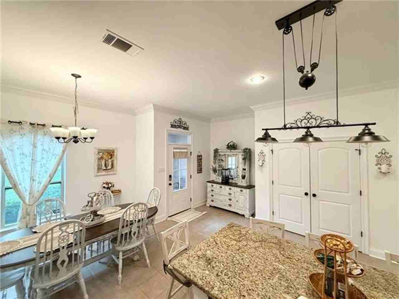 70040 Hirson Ct - Photo 5 of 17