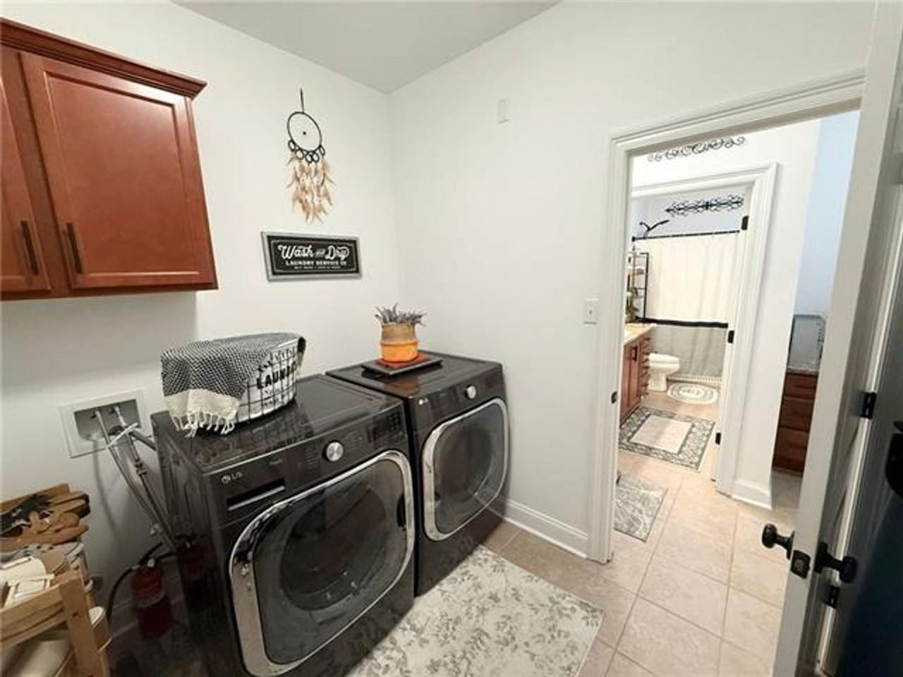 70040 Hirson Ct - Photo 7 of 17