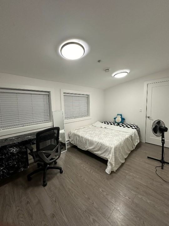 5477 Wales Street - Photo 6 of 7