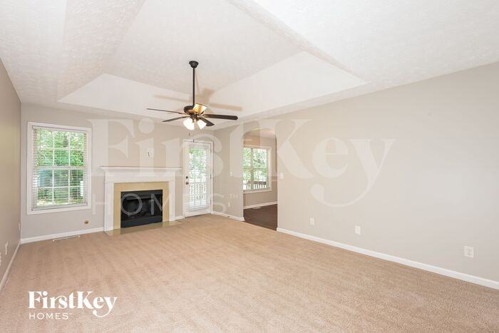 530 Sanford Creek Ln - Photo 2 of 16