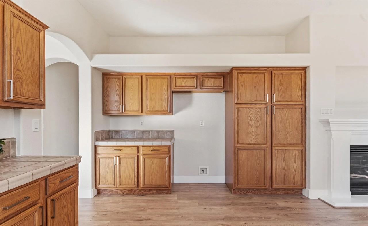 1058 Chip Ct #NA - Photo 6 of 25