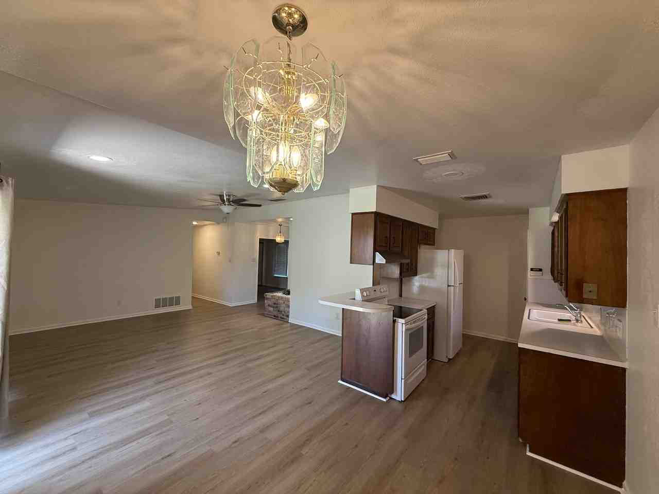 4638 Bonner Dr #NA - Photo 7 of 11