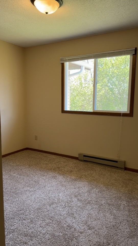 120 Sarah Lane #8 - Photo 5 of 9