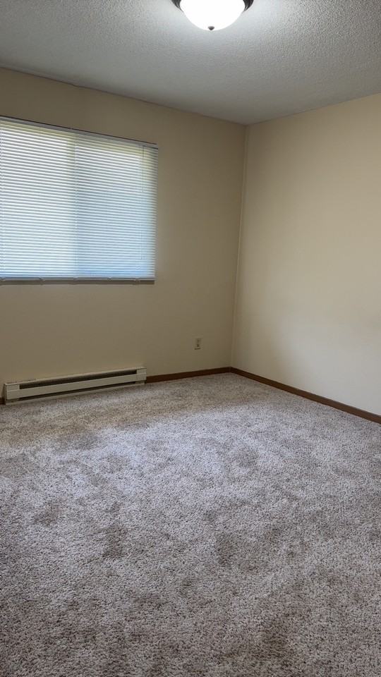 120 Sarah Lane #8 - Photo 7 of 9