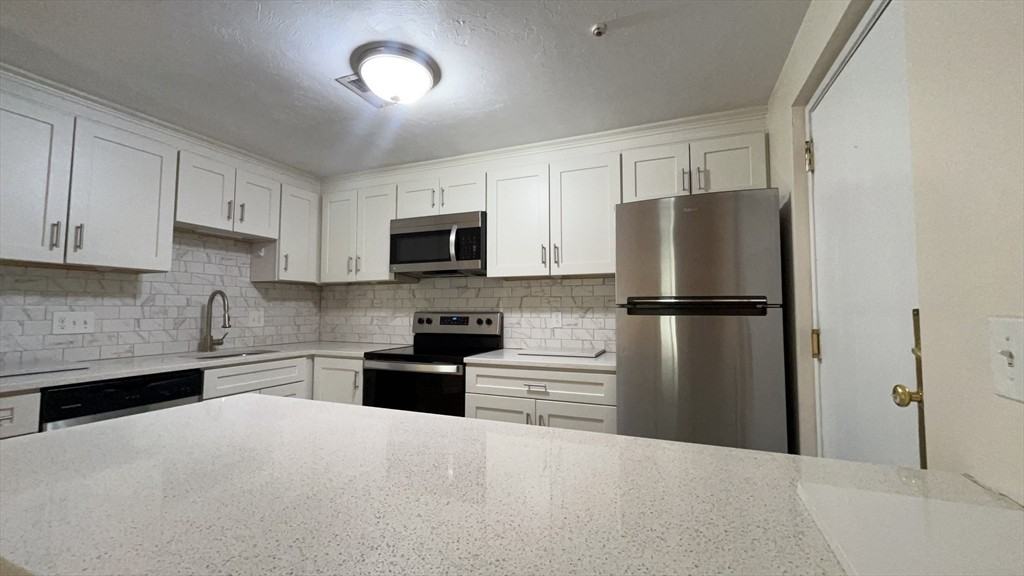 354 Neponset St #E - Photo 2 of 16