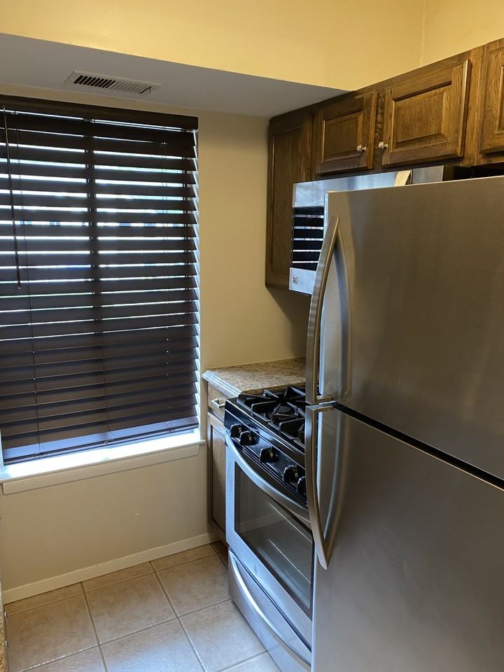 34 Navajo Ct #34 - Photo 5 of 9