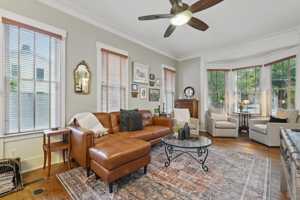 featured image of 221 E Park Ave #NA