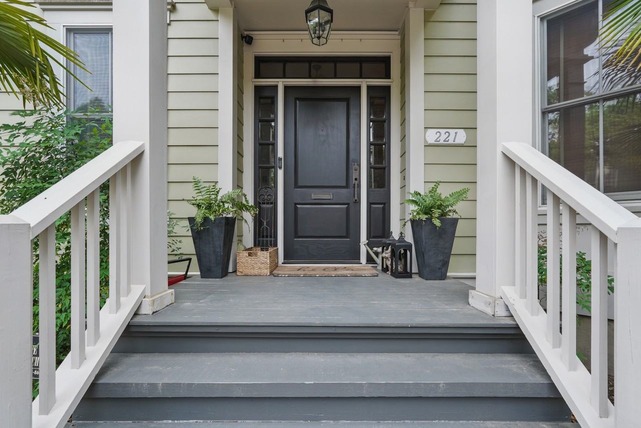 221 E Park Ave #NA - Photo 6 of 40