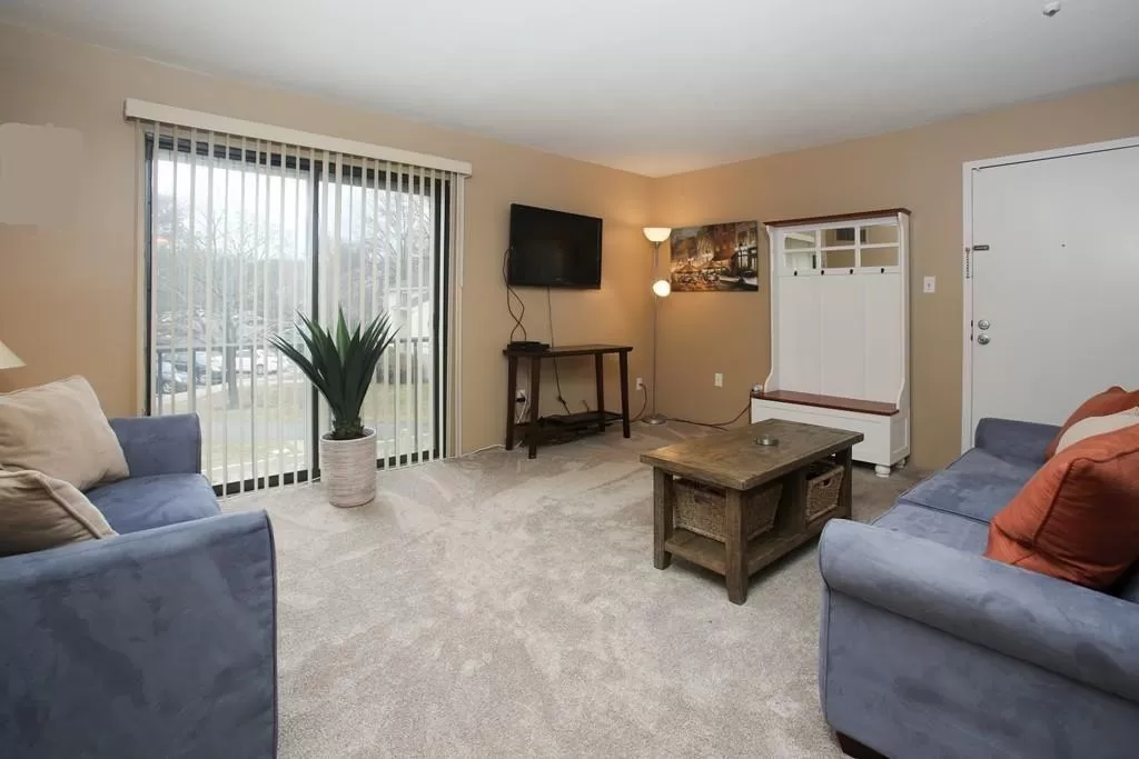 56 Village Brook Ln #7 - Photo 4 of 7