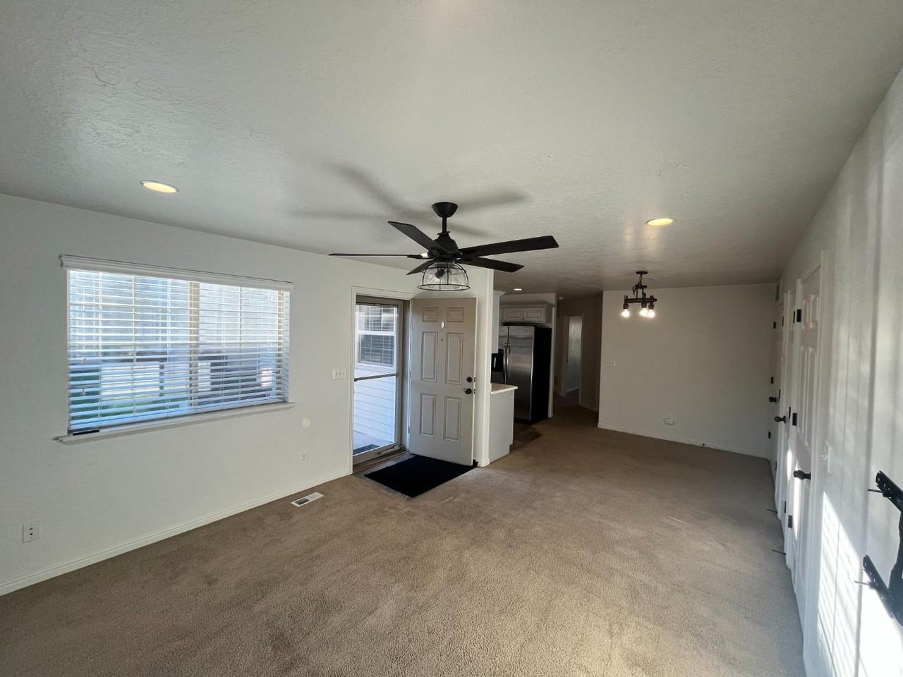 2525 W 450 S - Photo 7 of 20