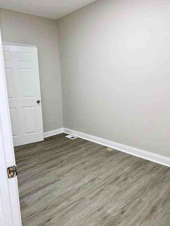 2443 Jefferson Street - Photo 3 of 9