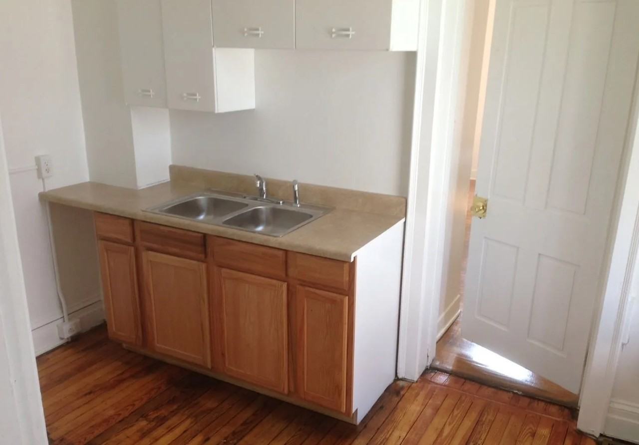 588 West Market Street - Photo 2 of 5