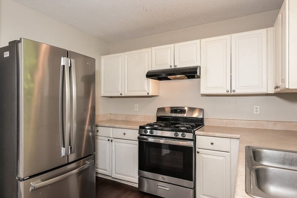 4100 Clarks Trl - Photo 7 of 17