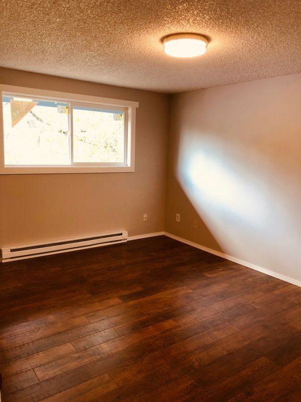 627 Se Russell St - Photo 6 of 11