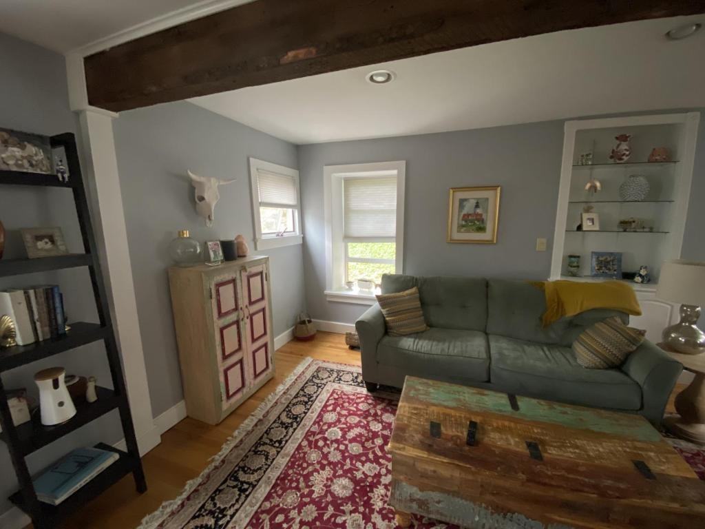 66 Caroline St - Photo 6 of 31