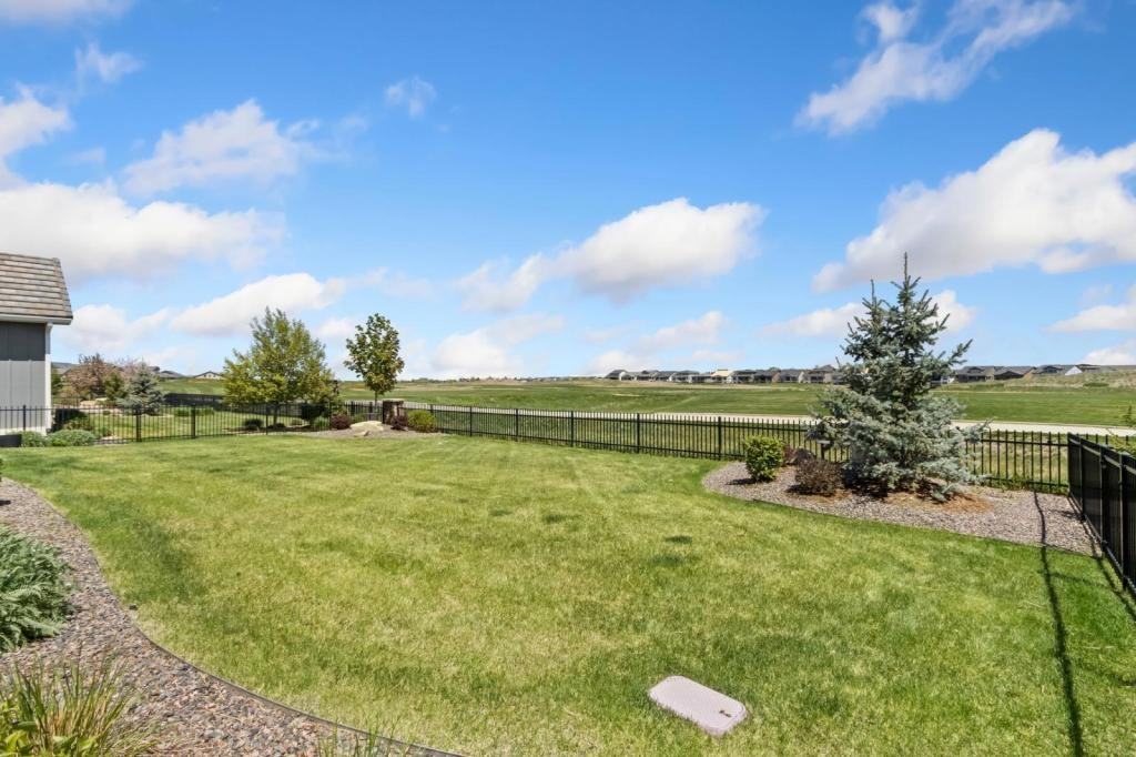 3098 Heron Lakes Pkwy - Photo 3 of 21