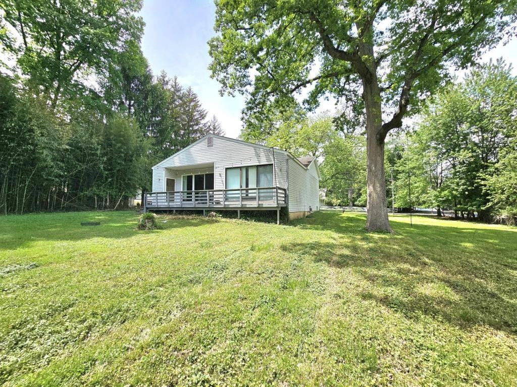 317 Adahi Rd Se - Photo 2 of 24