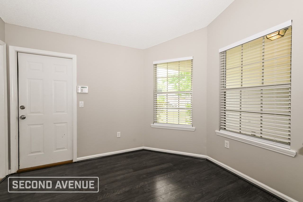 2226 Thomas Lynch Ct - Photo 7 of 22