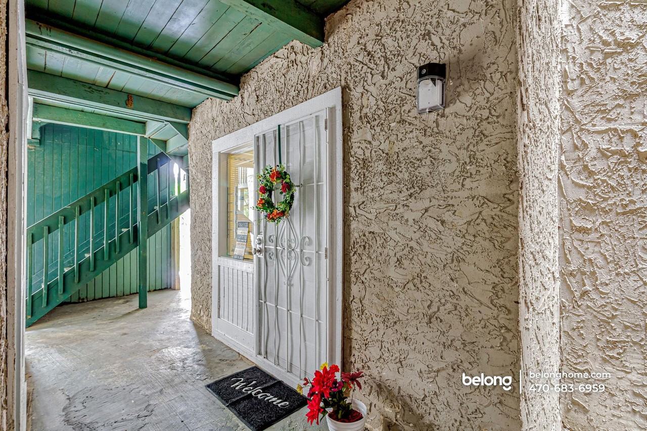 3575 Oakvale Rd #411 - Photo 5 of 33