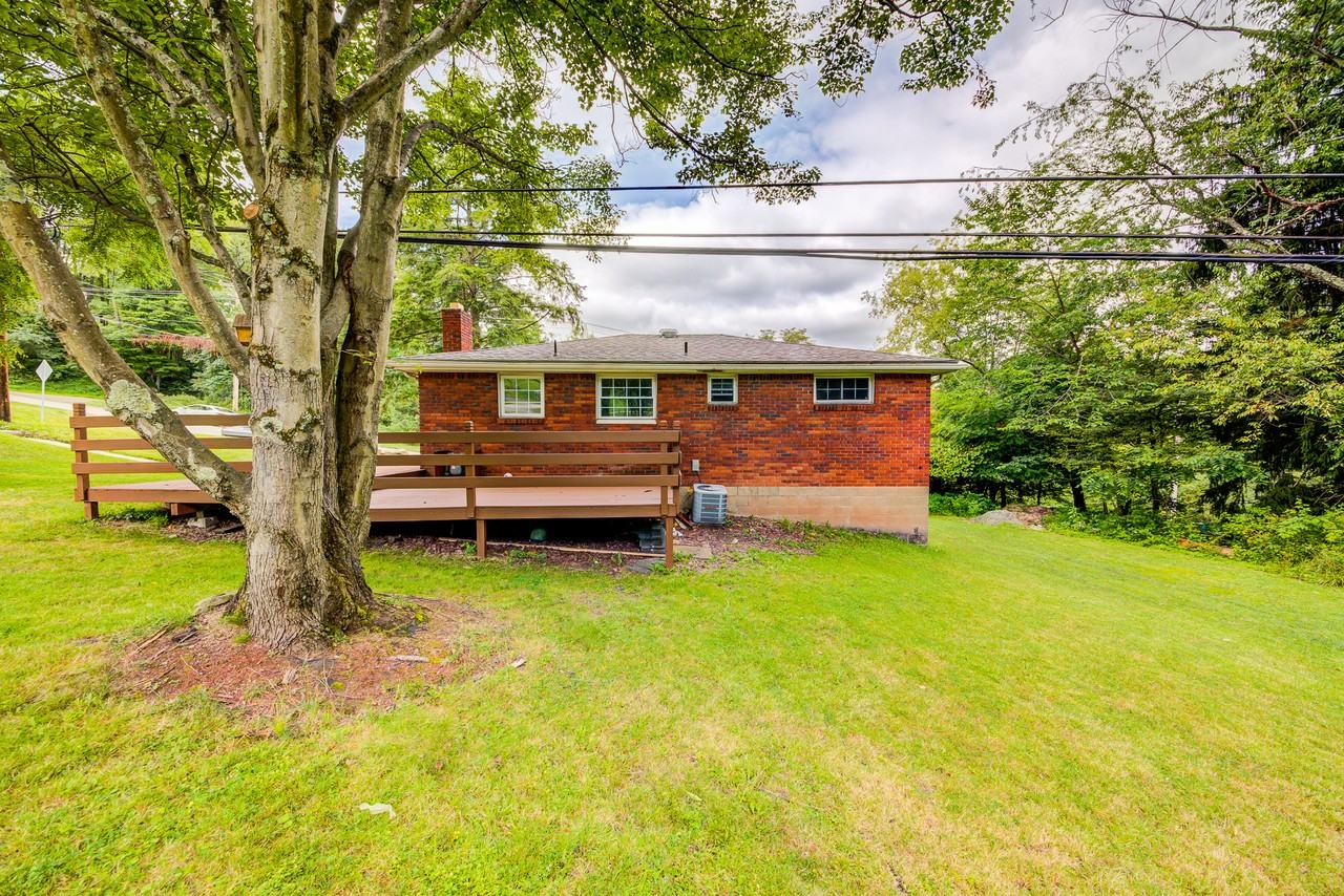 3895 School Rd - Photo 3 of 11