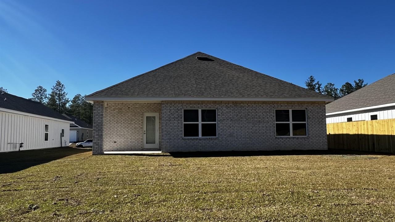 13633 Antler Hill Rd - Photo 7 of 26