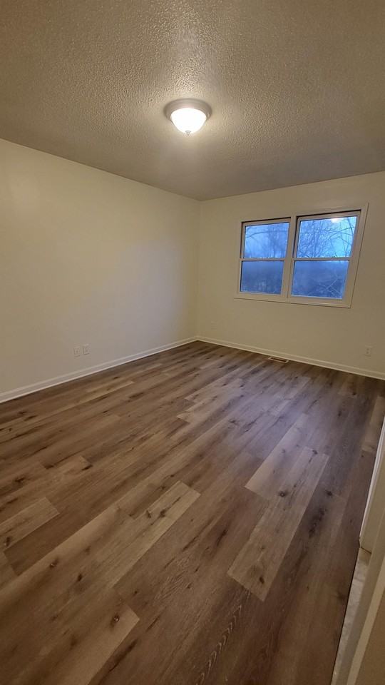 6481 Goodrich Rd #LHS - Photo 5 of 13