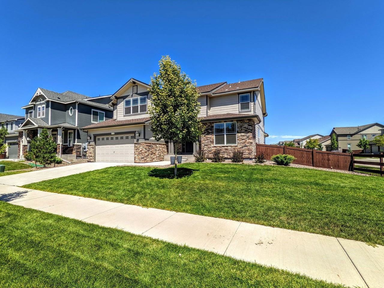 6152 Gannet Dr - Photo 2 of 34