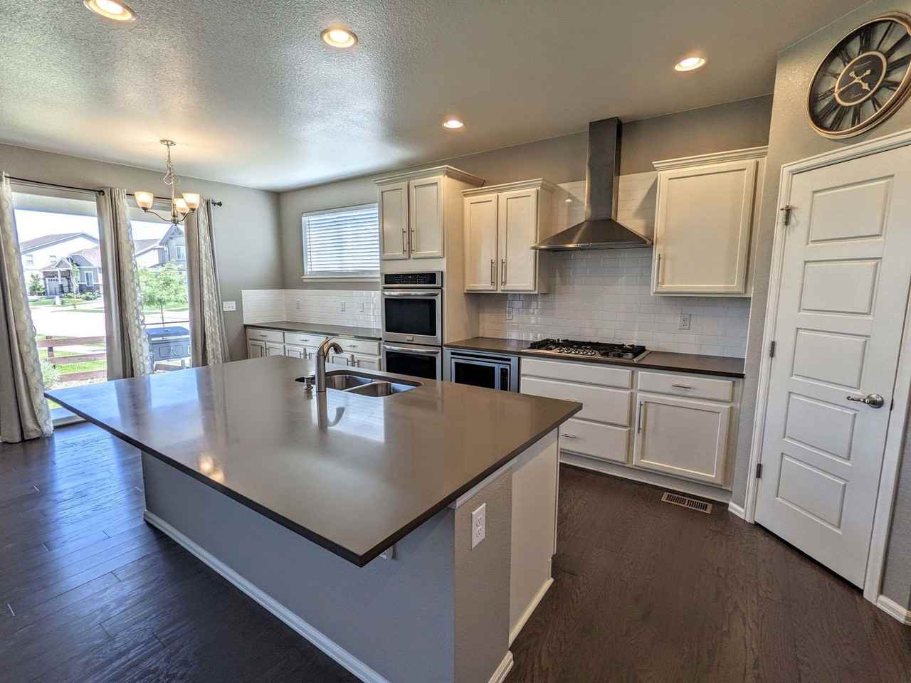 6152 Gannet Dr - Photo 7 of 34