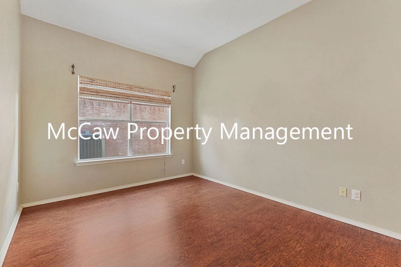 5416 Timber Ridge Dr - Photo 4 of 20