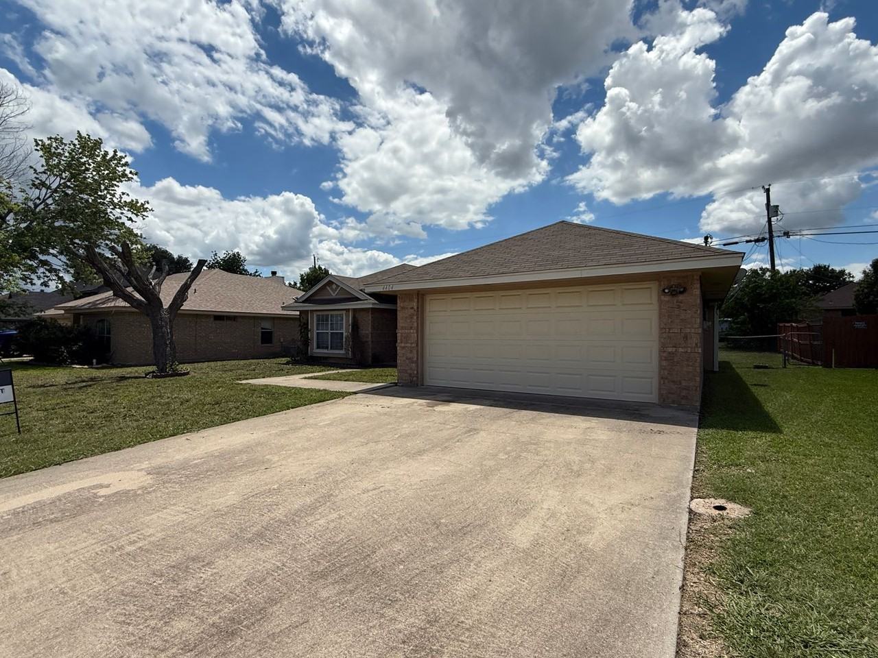 4404 Colby Dr - Photo 2 of 27