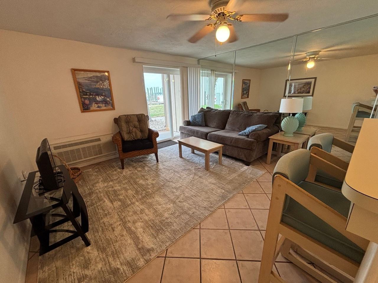 5505 Sun Harbor Rd - Photo 2 of 23