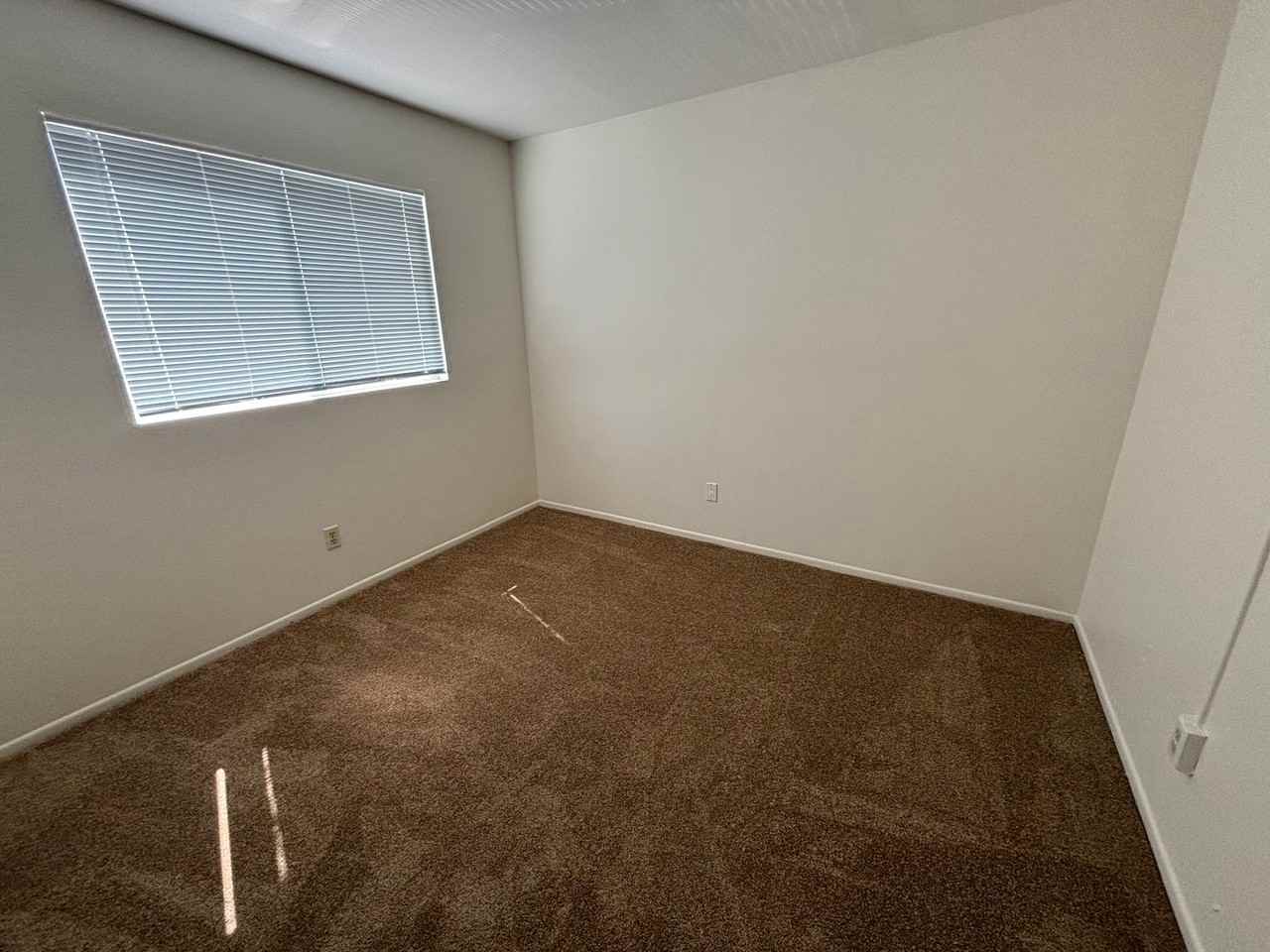 44510 16th St E #D - Photo 6 of 11