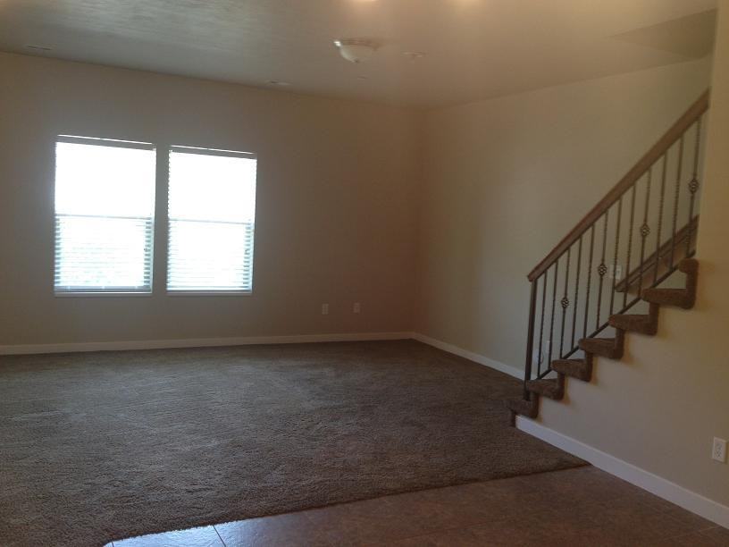 Shadow Mountain Homes - Photo 3 of 8