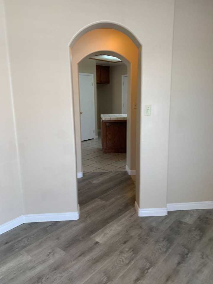 5704 Latina Dr - Photo 7 of 35