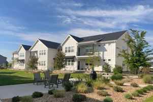 featured image of 1790 Heirloom Dr