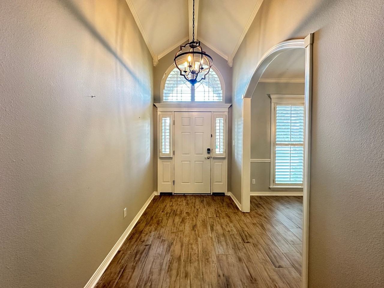 9347 Prestonwood Dr - Photo 2 of 29