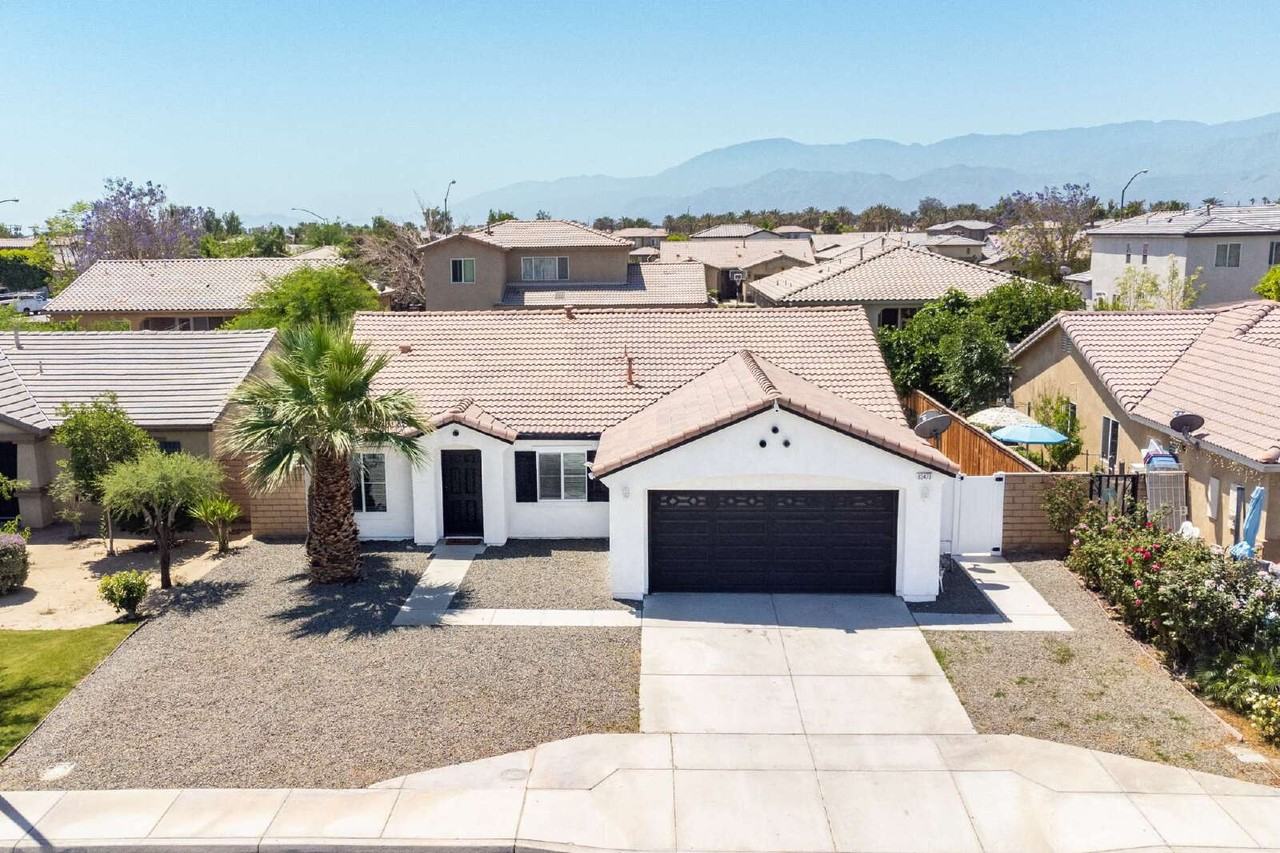 83473 Agua Blanca St - Photo 3 of 46