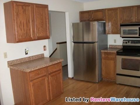 19262 Lowell St NW - Photo 3 of 12