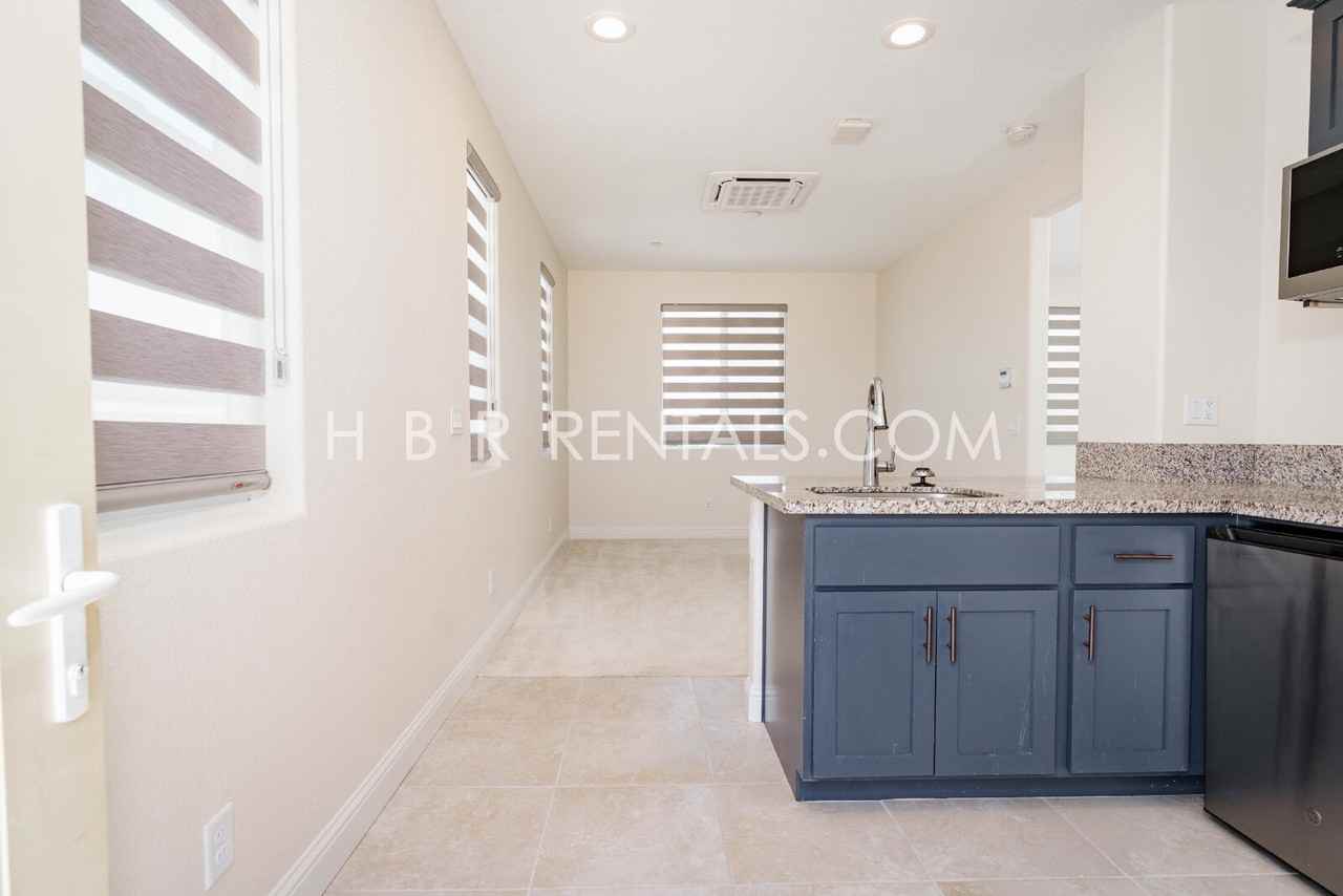 2299 Jessica Way - Photo 7 of 22
