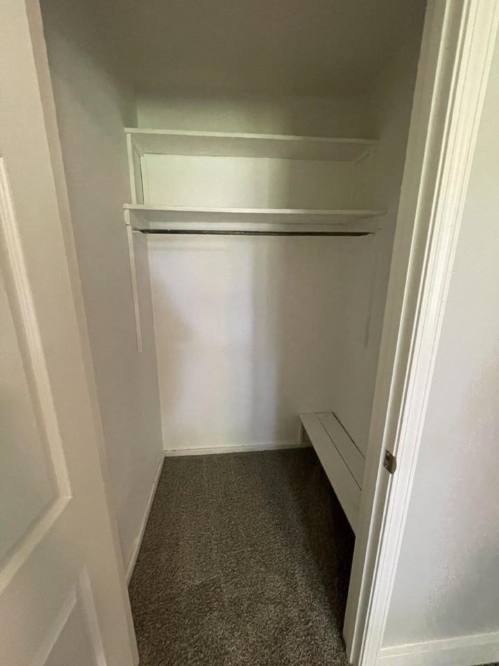 112 Elm St Apt A - Photo 6 of 7